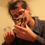 Franz isst Pizza (selbstgemacht)